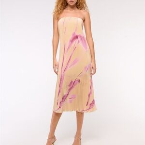 Abercrombie + Fitch Yellow Giselle Pleat Dress